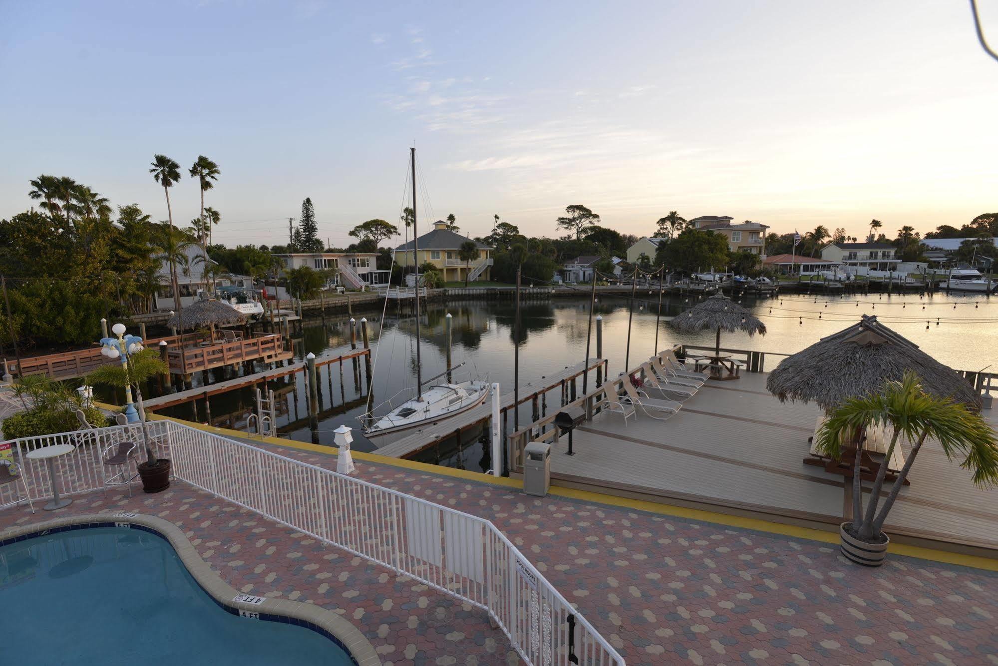 Bayview Plaza Waterfront Resort St. Pete Beach Luaran gambar